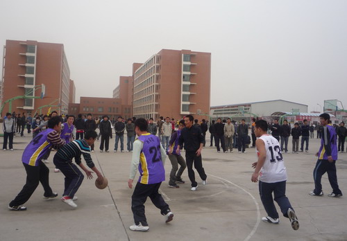 土木工程學院學生籃球賽開賽