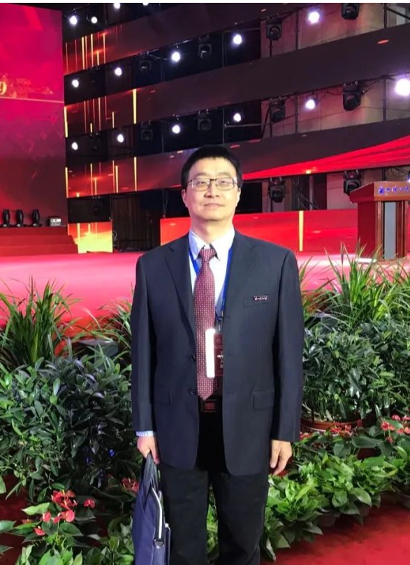 師德標(biāo)兵|石玗：做高水平創(chuàng)新人才培養(yǎng)改革實(shí)踐的先鋒