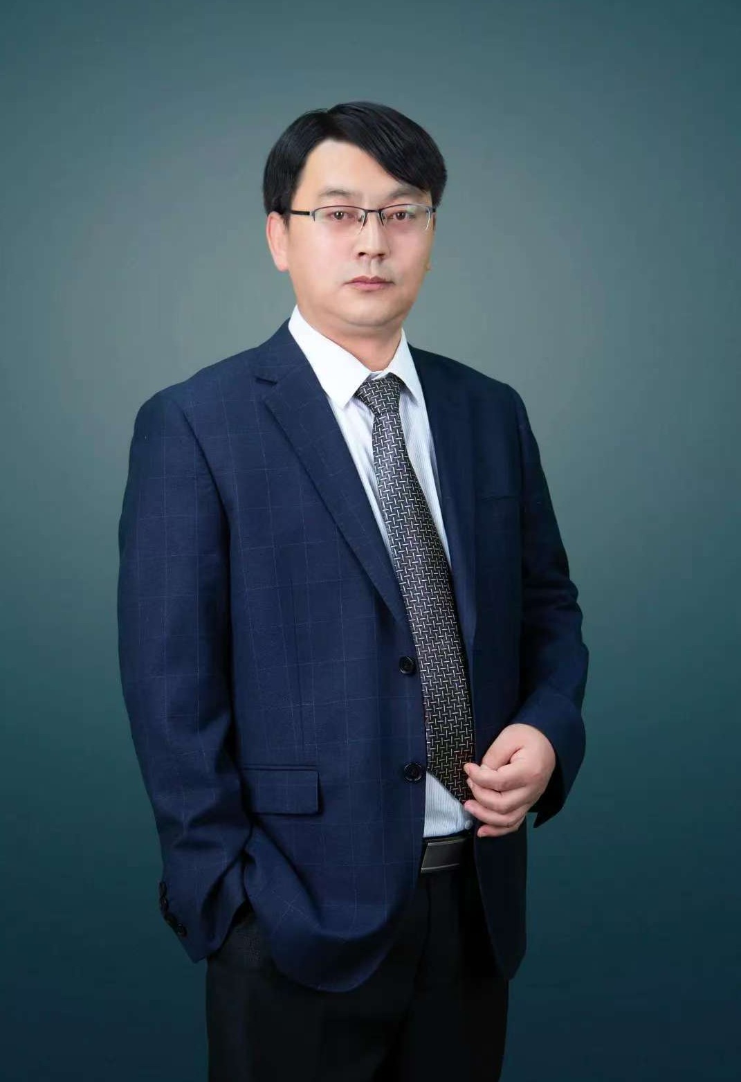 甘肅“領(lǐng)軍人才”周鳳璽：鹽漬土研究成果實(shí)現(xiàn)產(chǎn)學(xué)研多方共贏