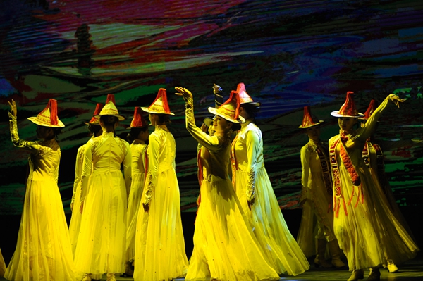 2018年高雅藝術進校園—河西學院《裕固風華》大型歌舞劇在我校演出