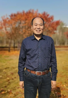 【教書育人 使命在肩】張鐵軍：以史育人 立德鑄魂